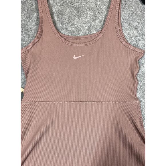 Nike One Dri-FIT Dress Womens Medium Mauve Pink Slim Fit Ribbed Built-In Shorts - Picture 12 of 16